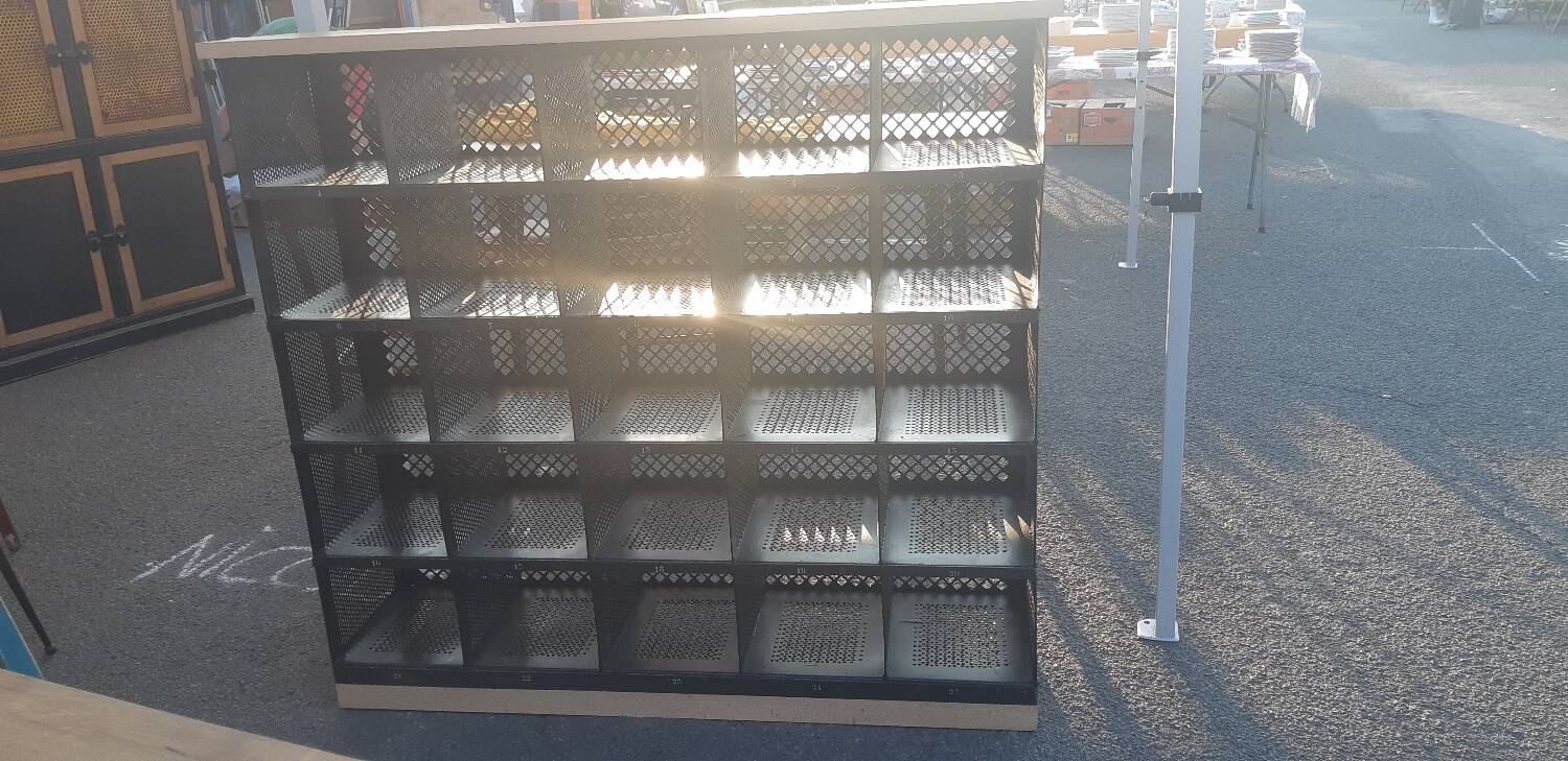 Metal shelving furniture