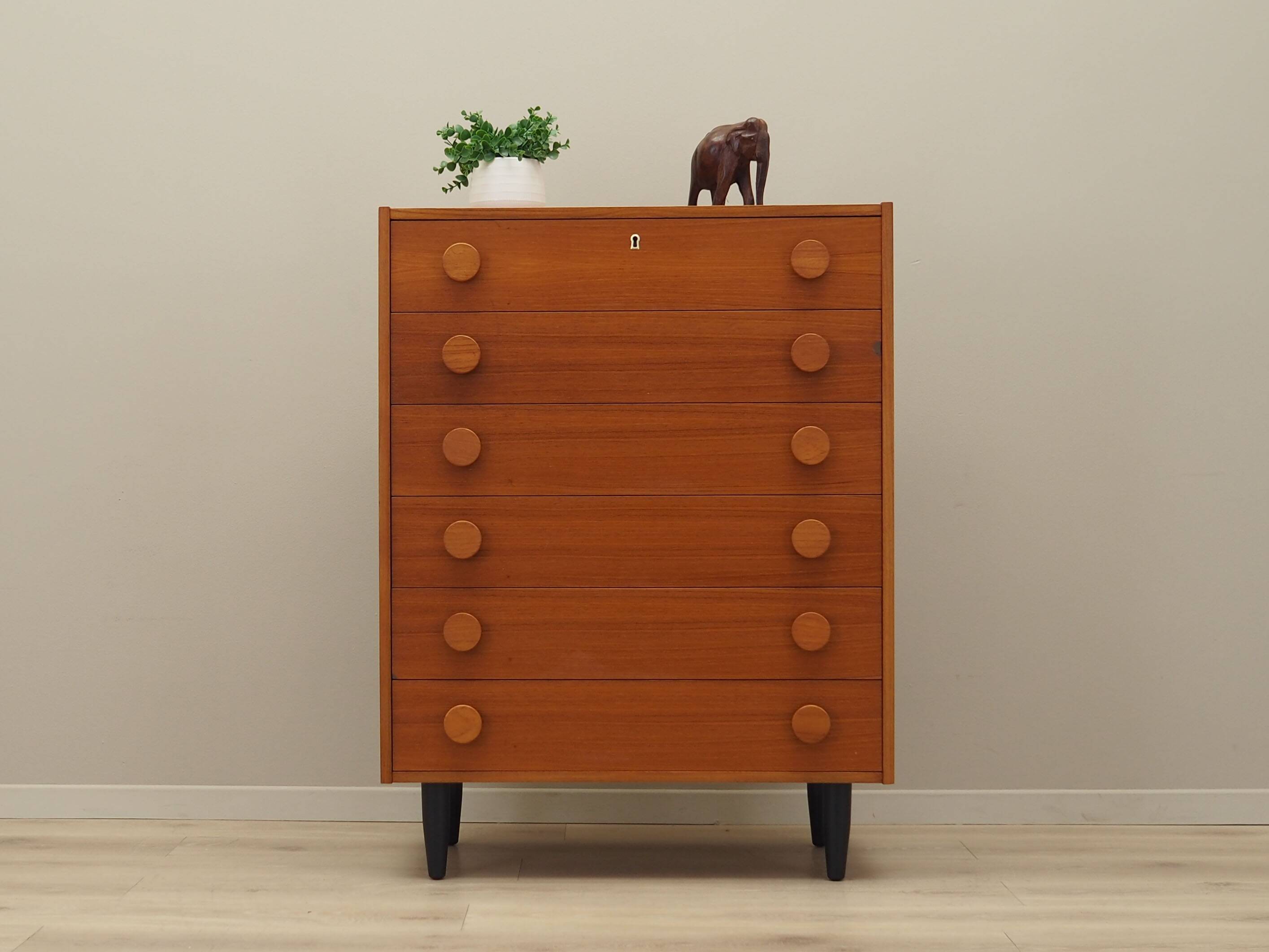 Teak chest of drawers, Danish design, 1960s, production: Denmark