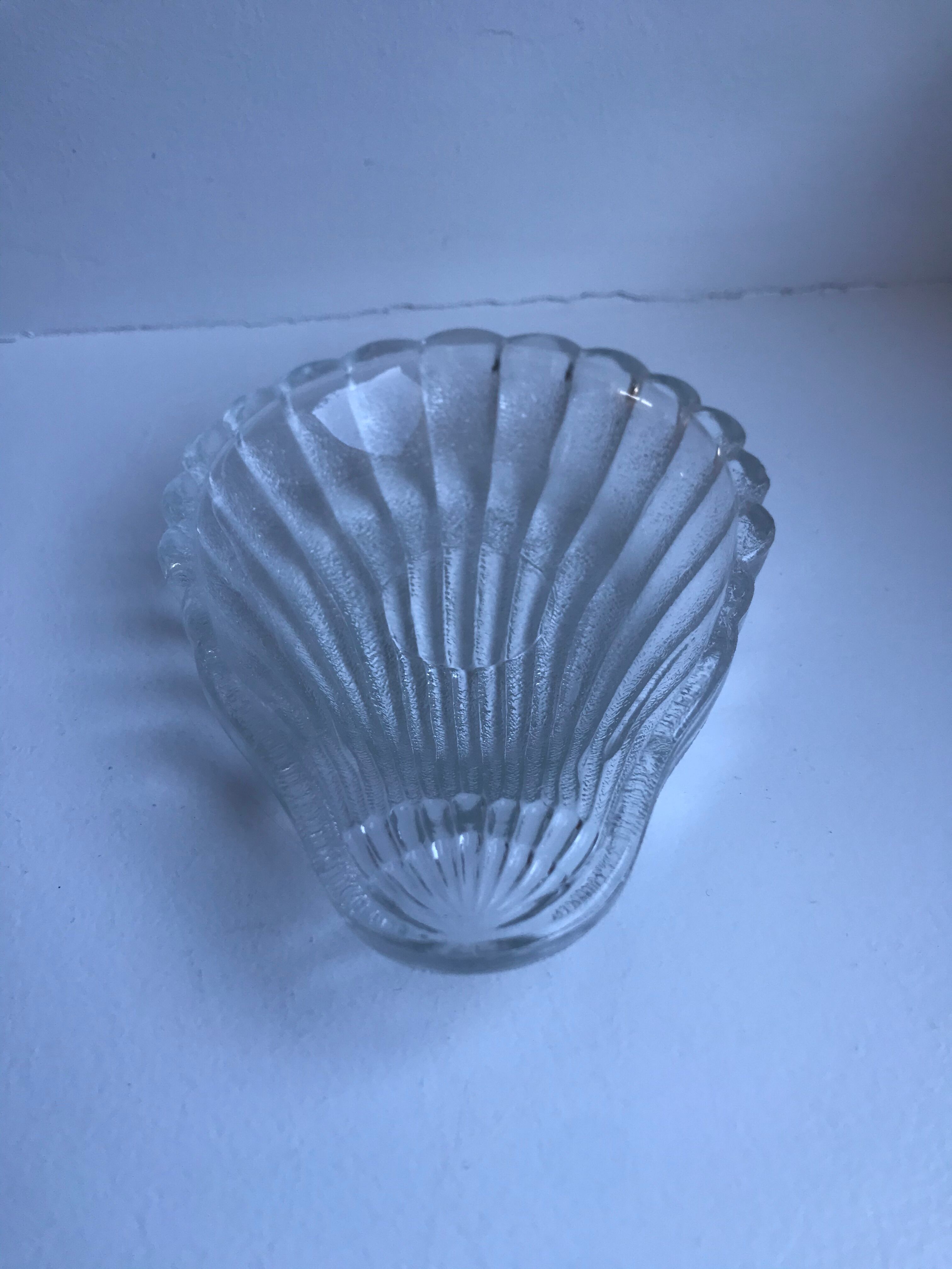 Glass shell pouch tray 70s