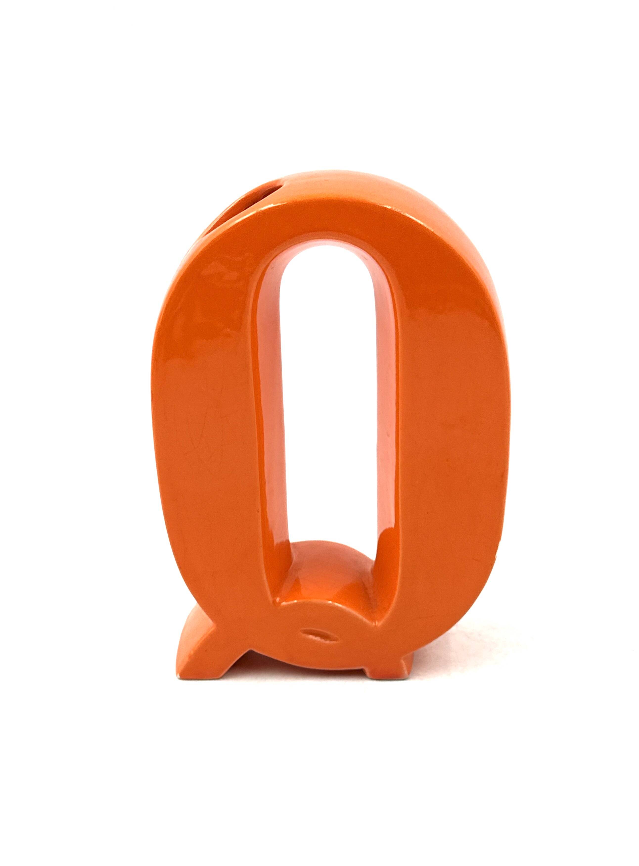 Space age orange Q letter shaped ceramic vase, Marcel Radureau France 1970