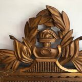 Gilded wooden pediment mirror
