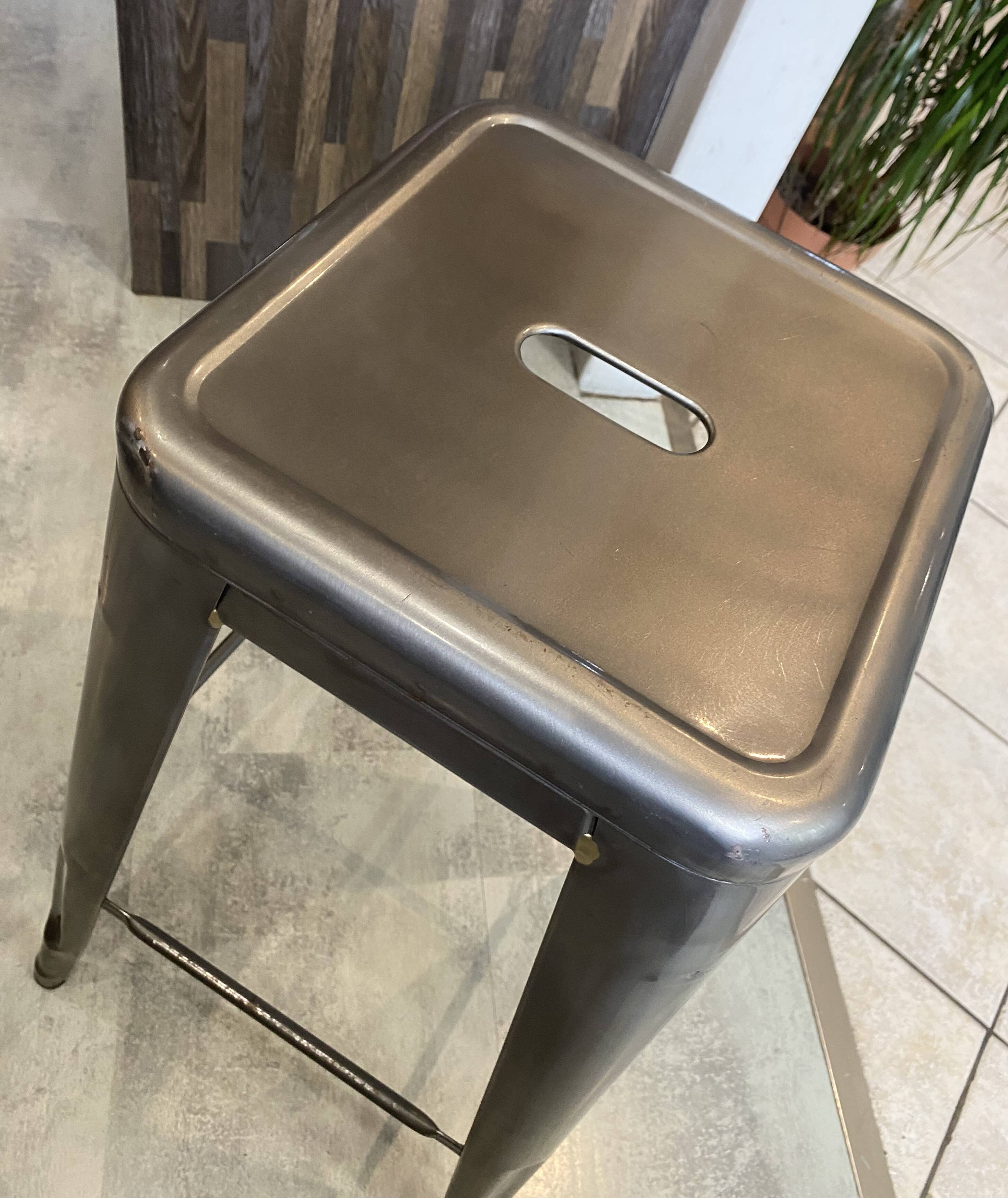 Genuine TOLIX H75 industrial high bar stool, stackable, varnished metal.