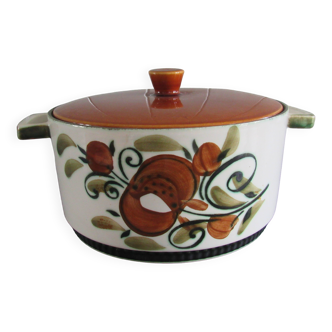 Argenteuil model soup tureen from Boch la Louvière