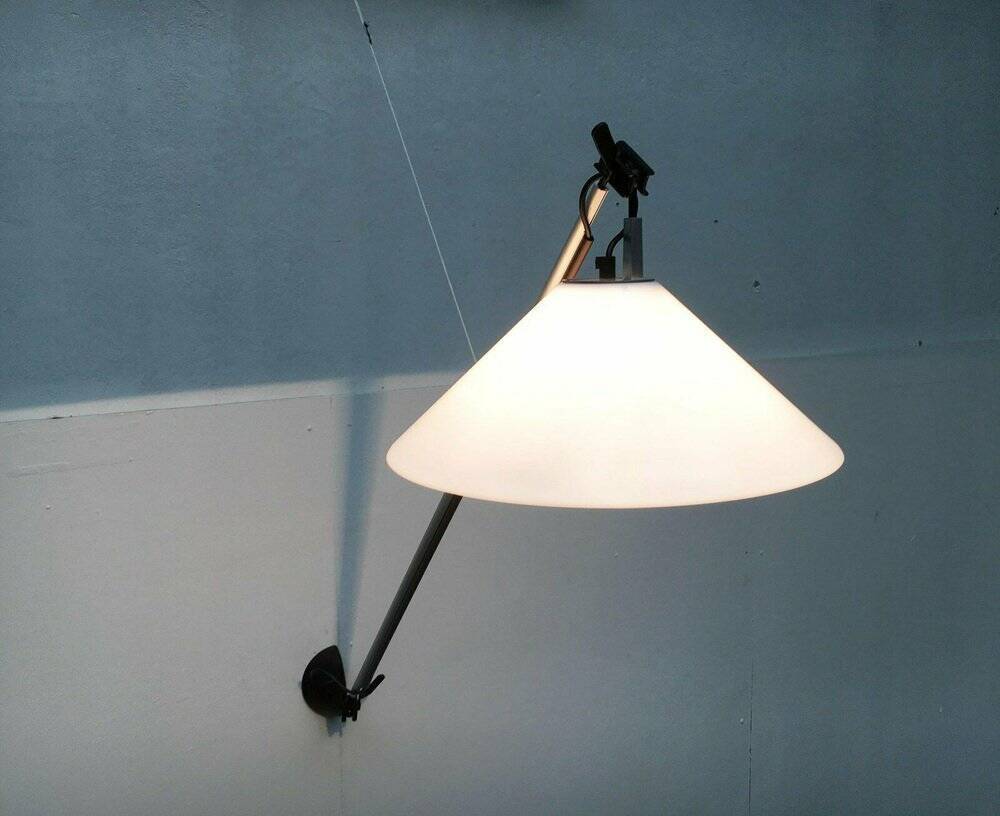 Postmodern Italian wall lamp Aggregato Braccio by Enzo Mari & Giancarlo Fassina for Artemide, 1970s