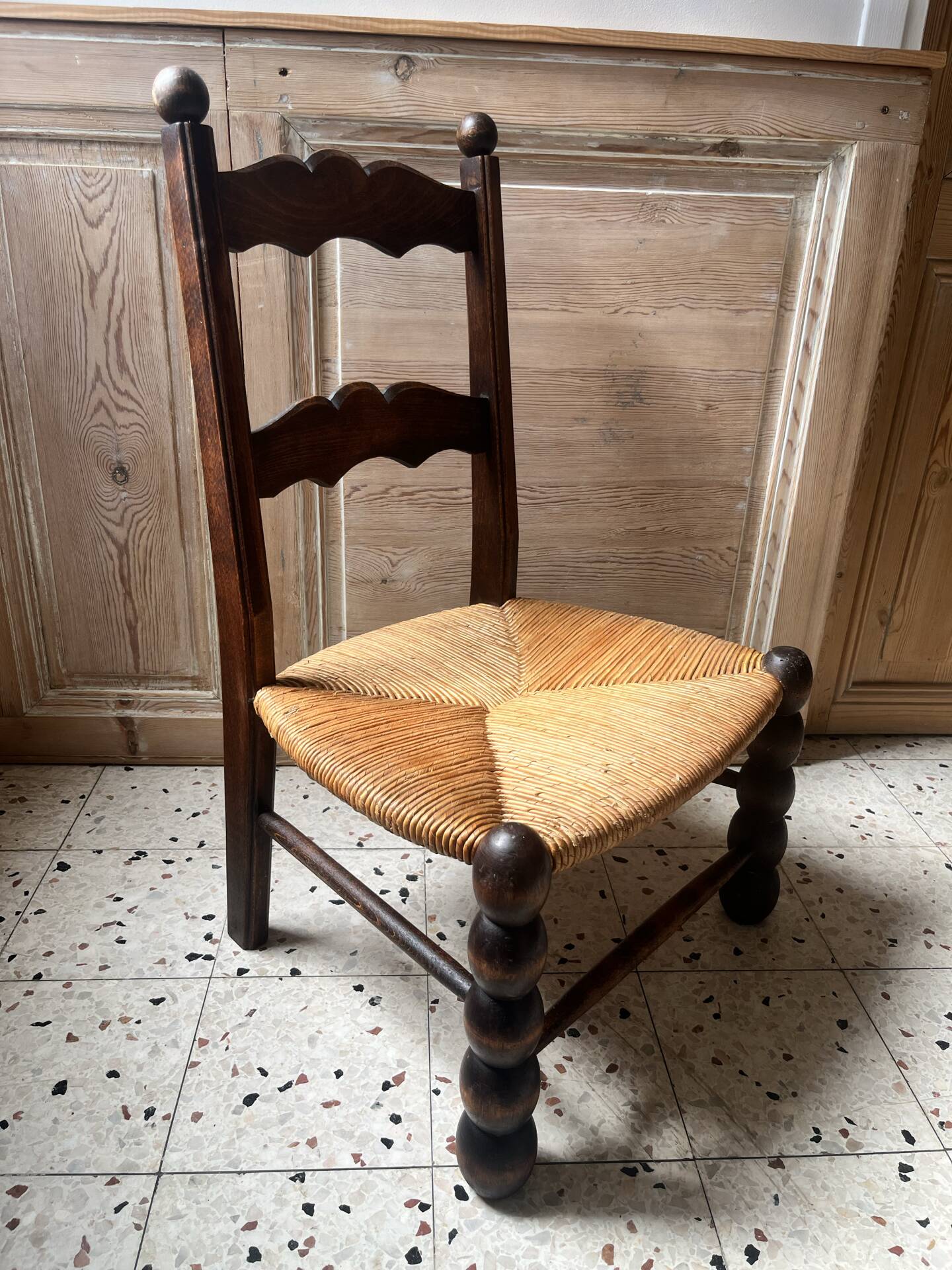 Chimney chair