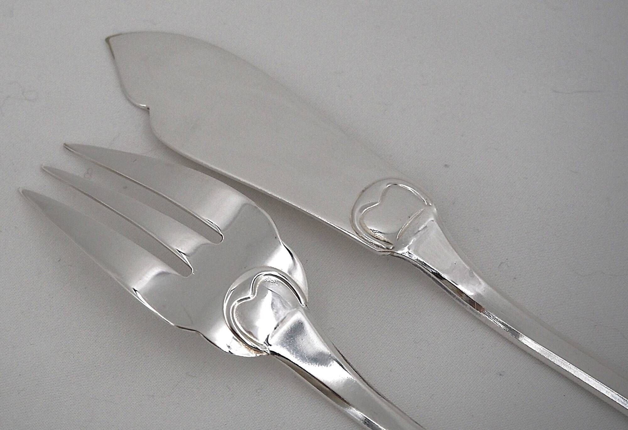 Ercuis Valois, Uniplat fish cutlery set 26 pieces silver-plated, excellent condition.