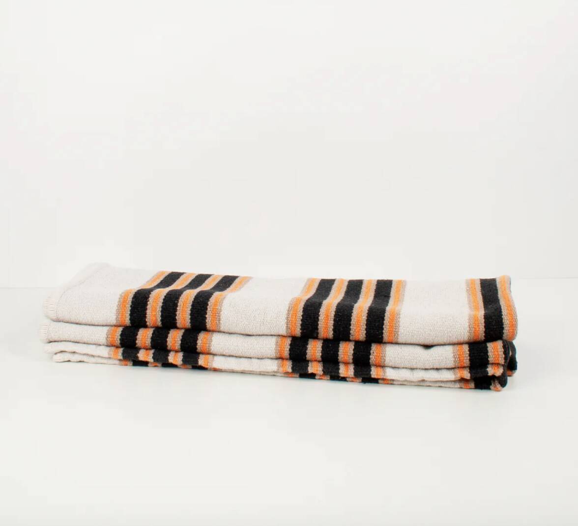 Tapis Killim 100% coton rayé beige / noir / orange