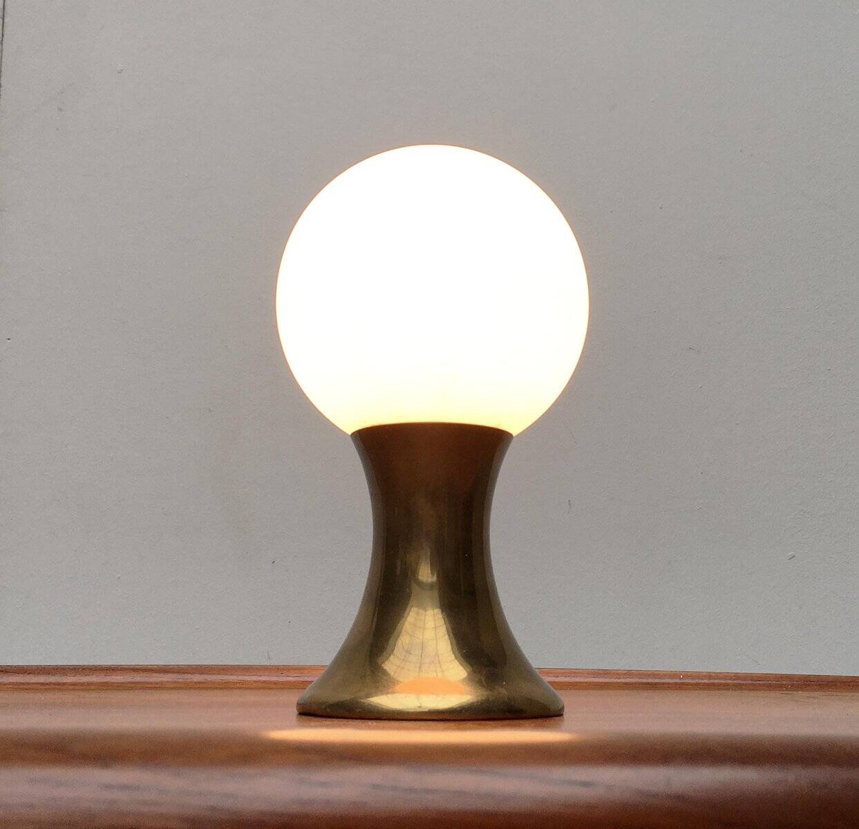 Lampe de table milieu du siècle