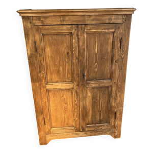 armoire  parisienne