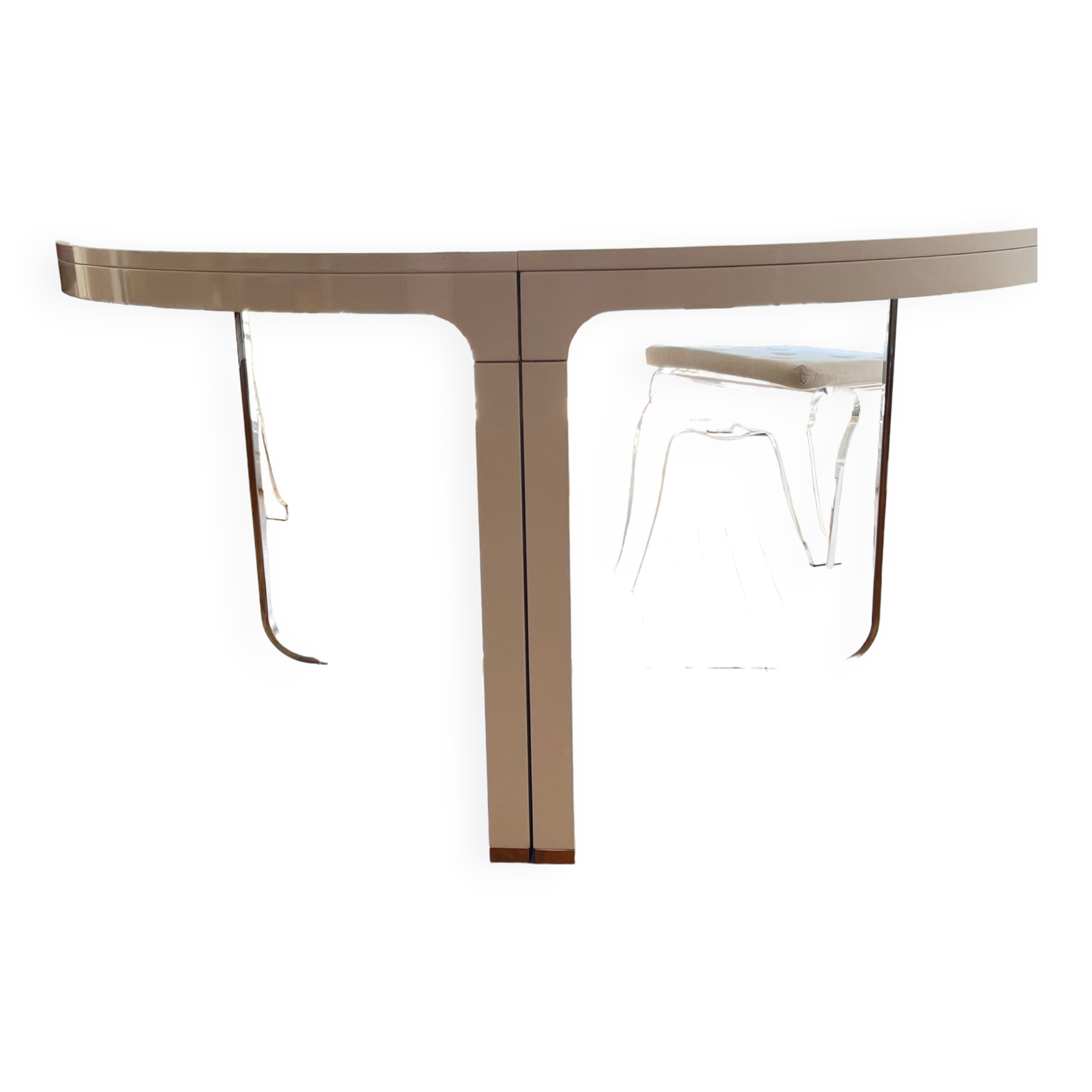 Table Cinna Roset line of Hyannis Port.