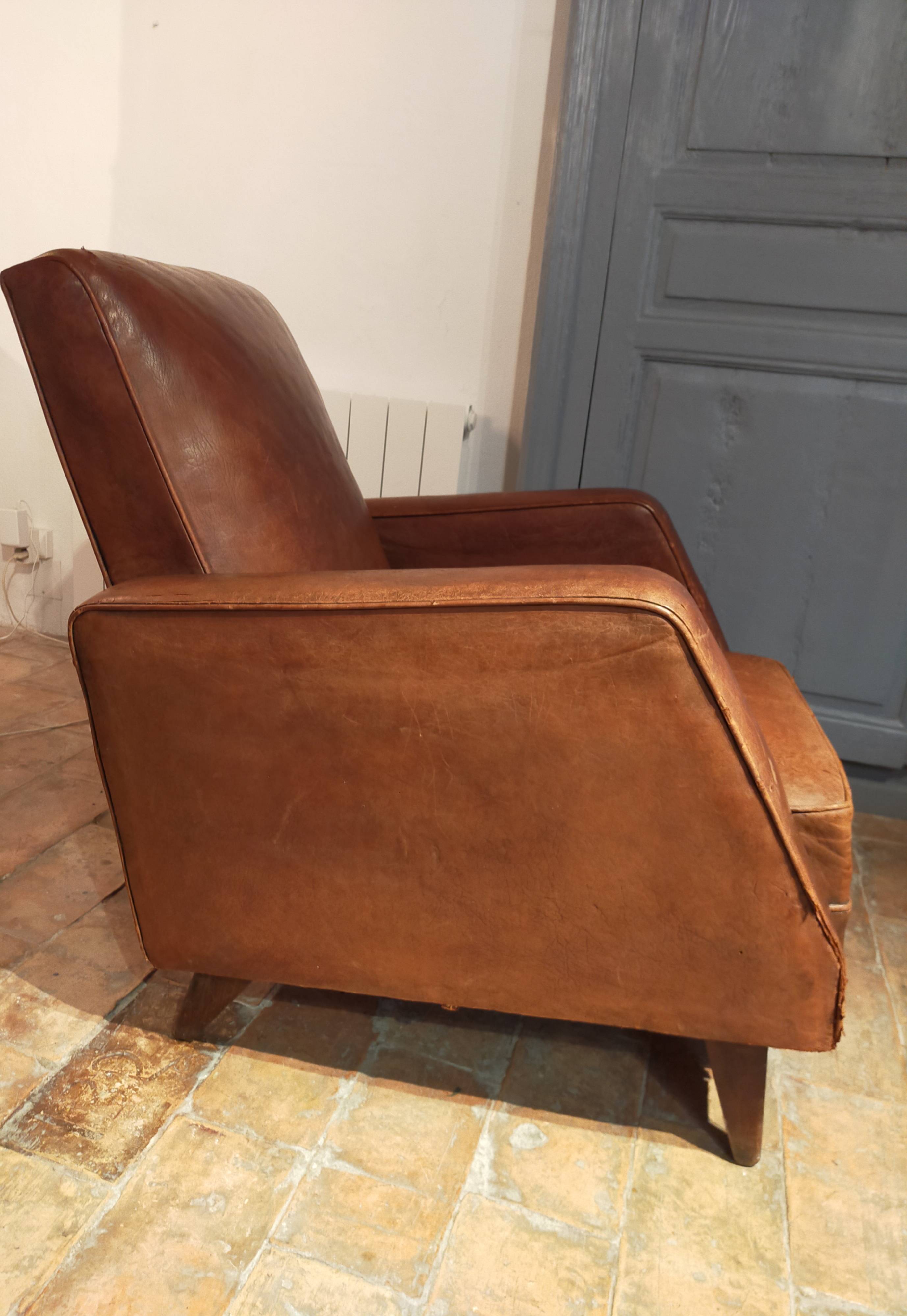 Paire de fauteuils cuir
