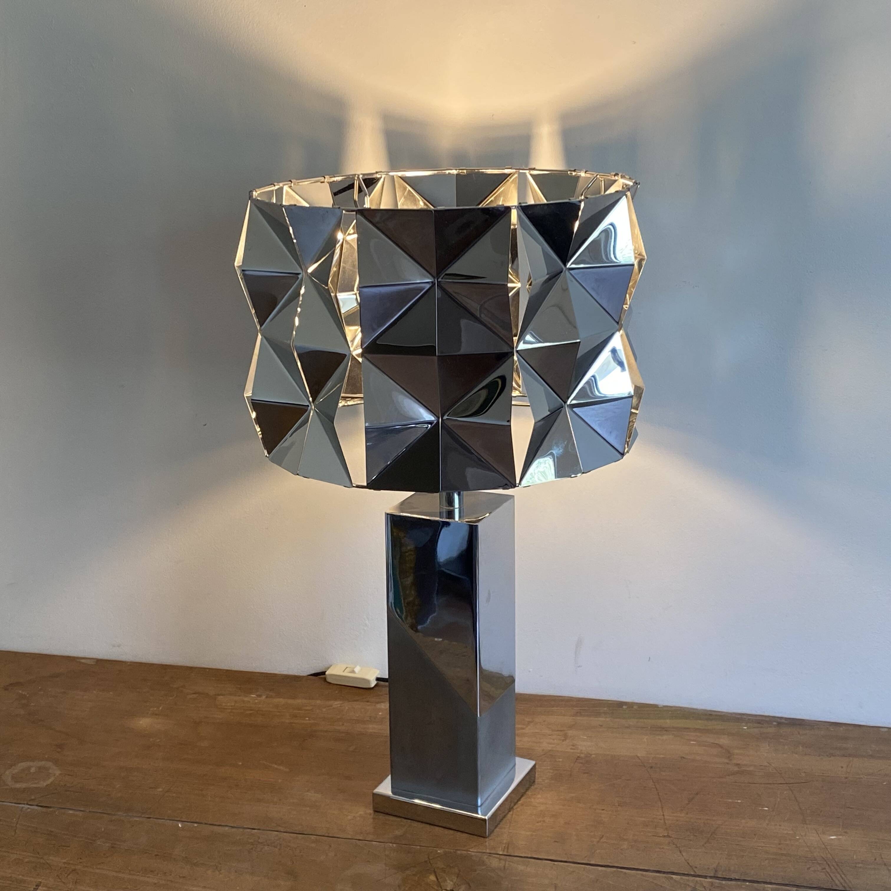 Vintage living room lamp. 1970. Space age.