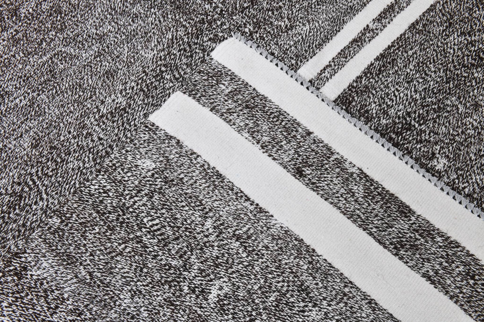 Tapis kilim vintage turc rayé, 206x304 cm