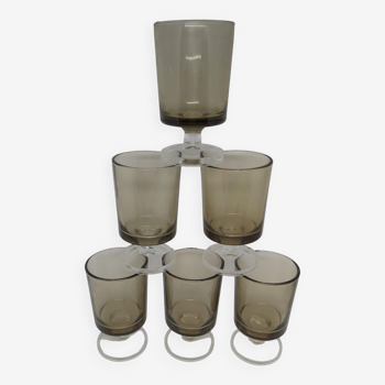 Verres à digestif marron fumé des années 70