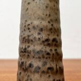Minimalist pottery vase from the mid-century Dutch studio of Mobach, 1960s.