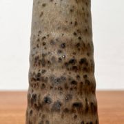 Minimalist pottery vase from the mid-century Dutch studio of Mobach, 1960s.