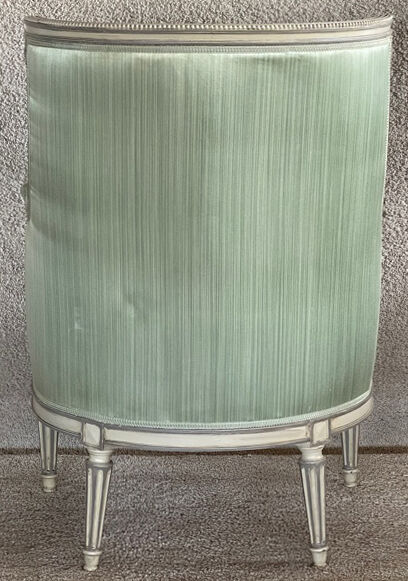 Fauteuil bergère de style Louis XVI