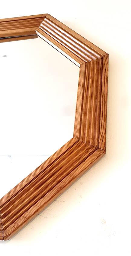 Octagonal mirror, FINMIRROR MAKISEN KUVASTIN OY