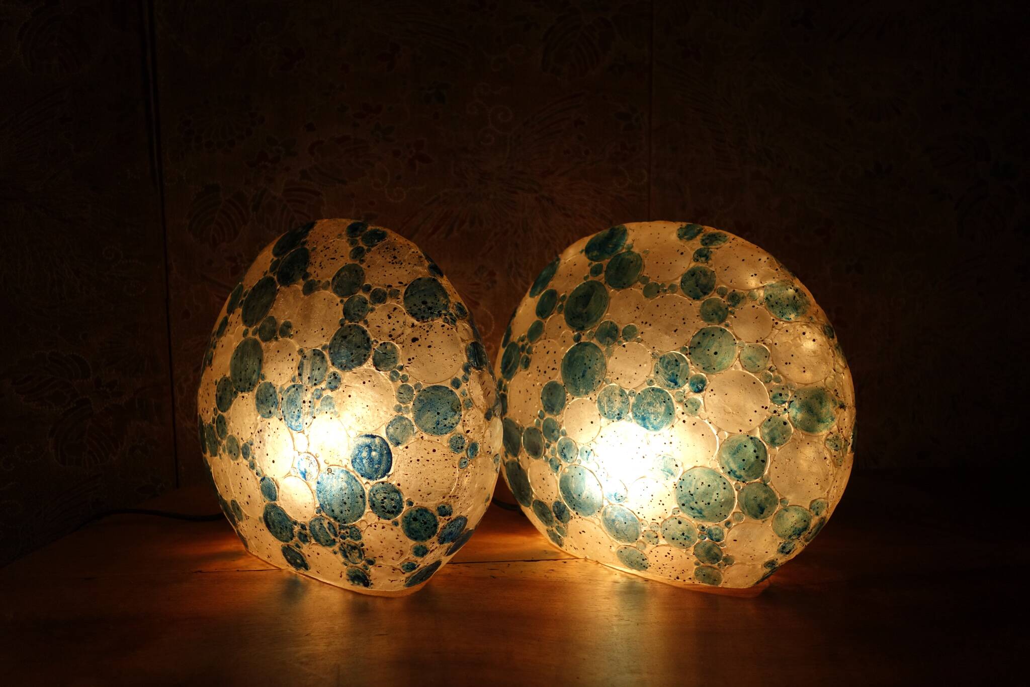 Paire de lampes de chevet contemporaines