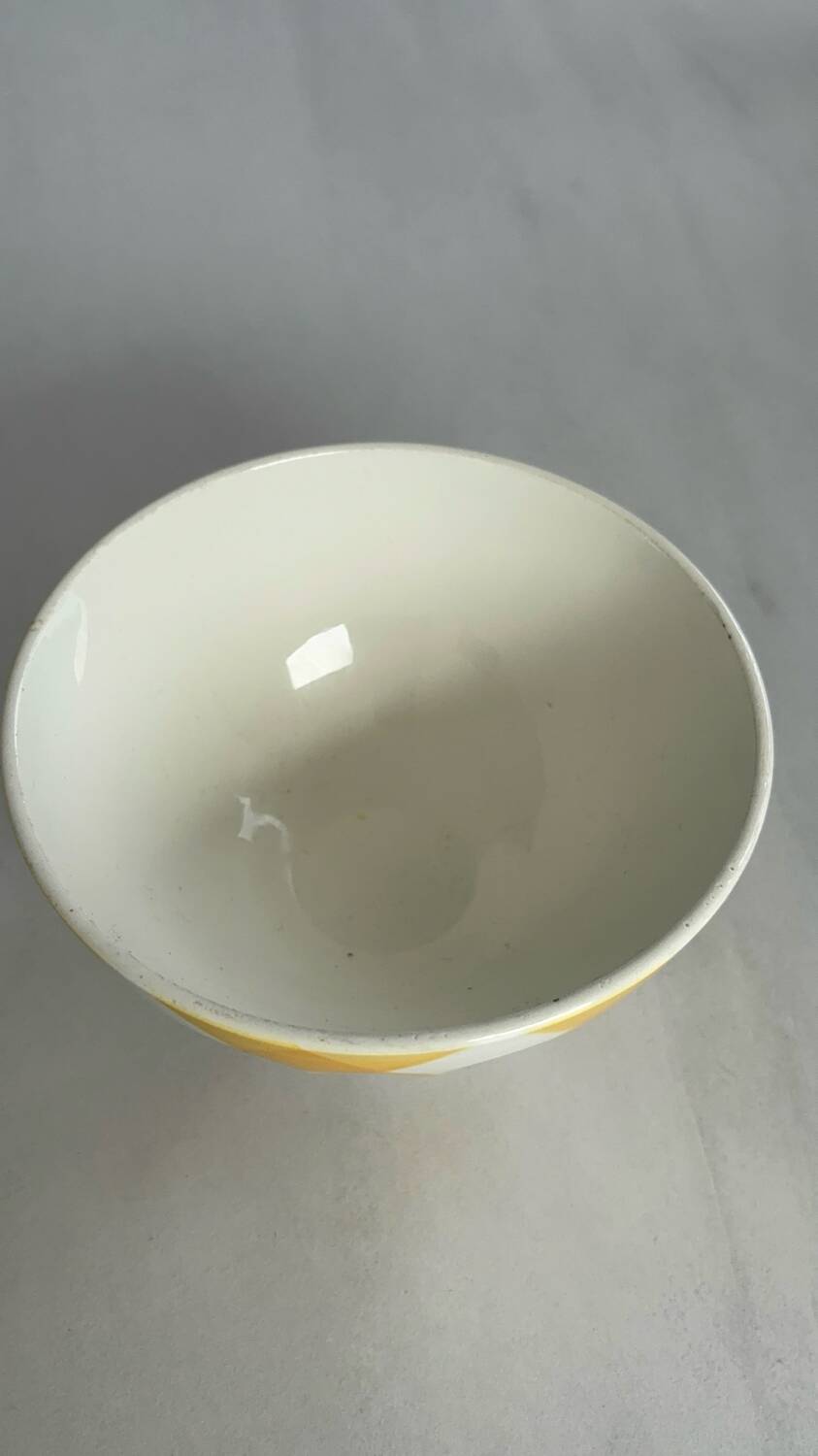 Antique Sarreguemines bowl with Scottish motif, France | Tiled earthenware bowl