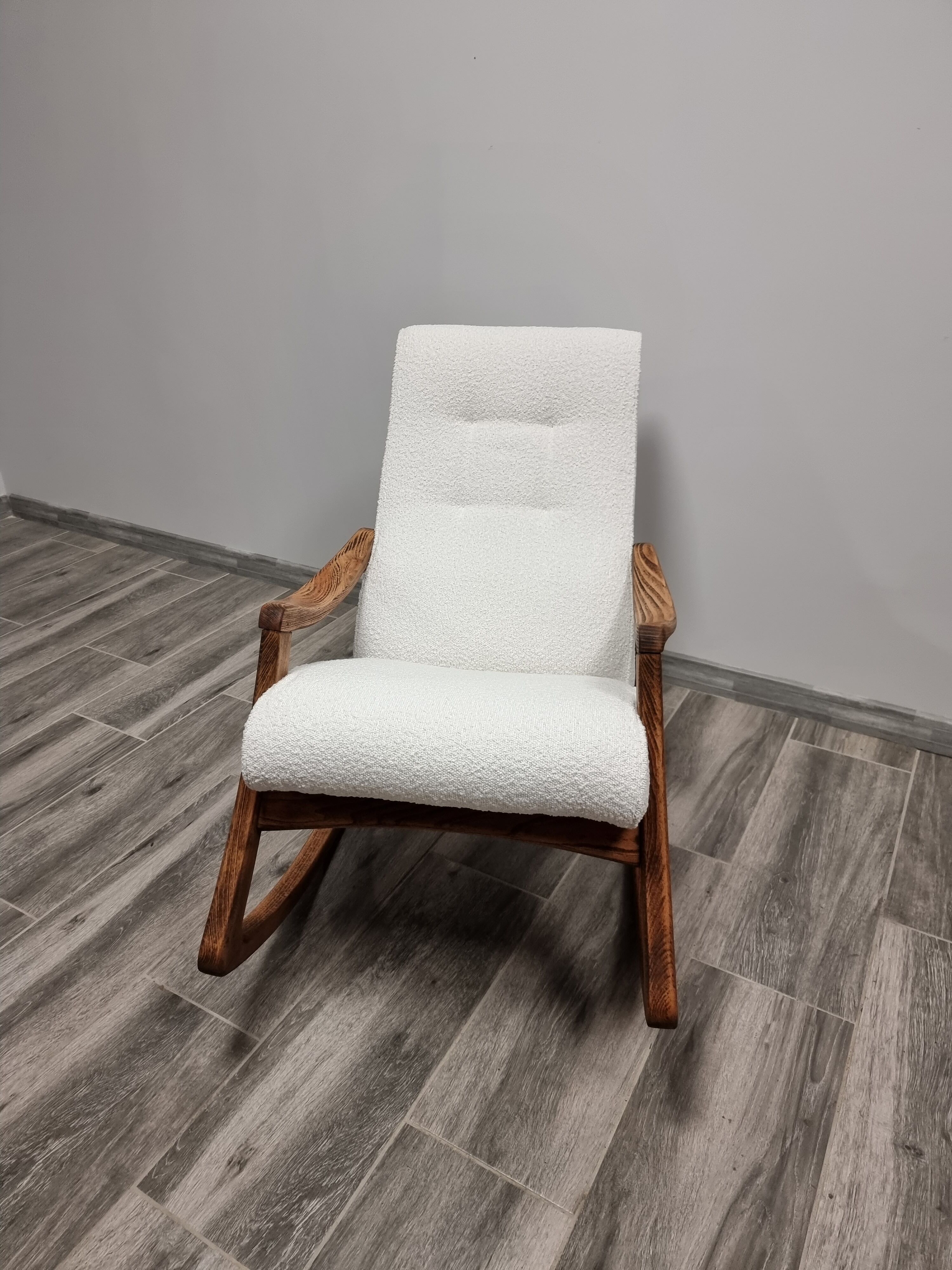 Rocking Chair from TON