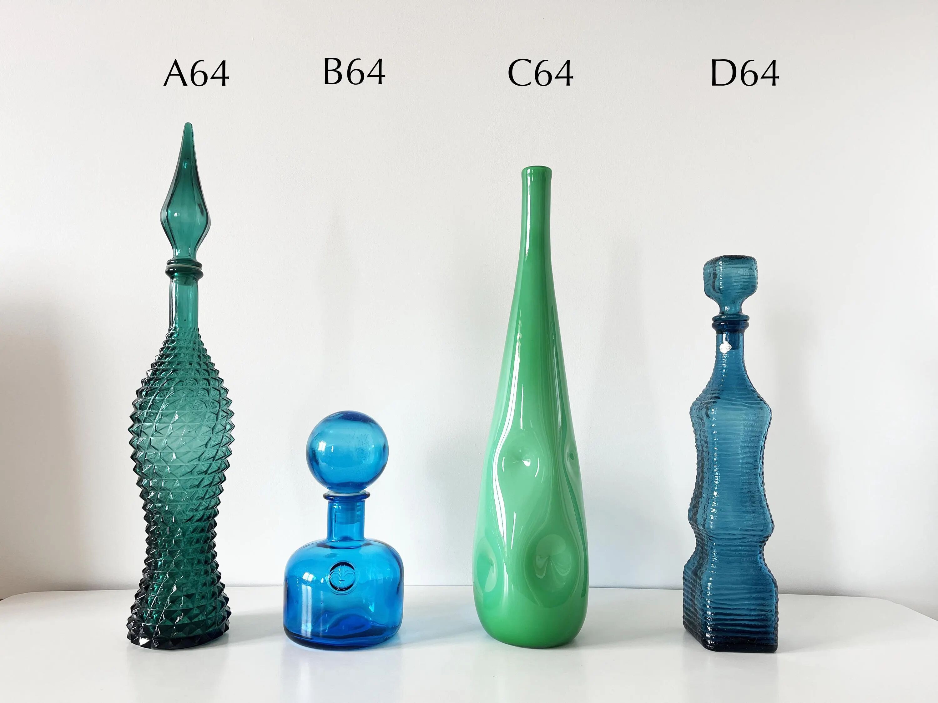 Bottle - Italian carafe Empoli blue fleur de lys 1960