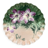 Vintage porcelain plate with floral decoration – chic country style