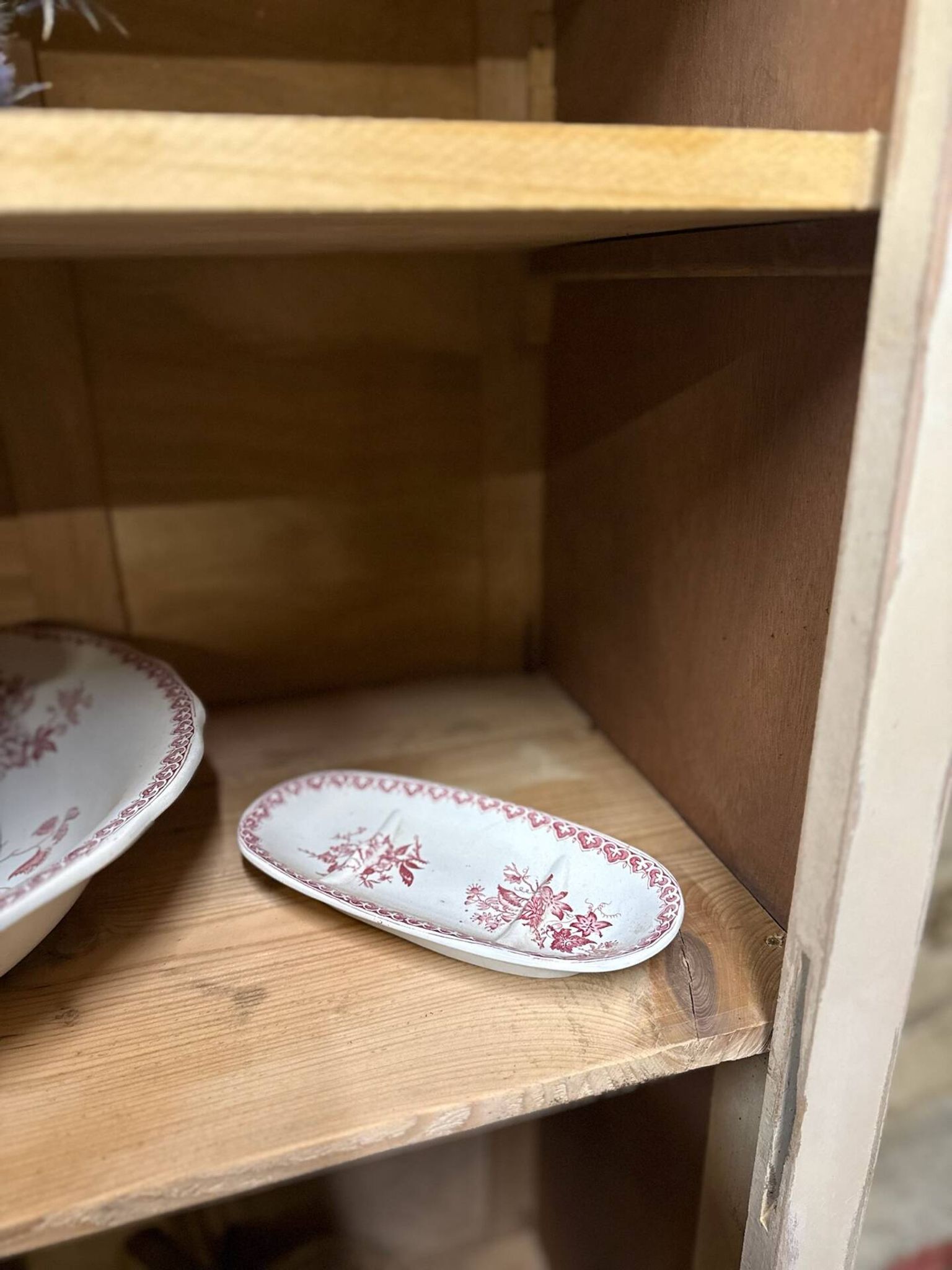 Petite armoire une porte art déco patinée