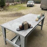 Metal table