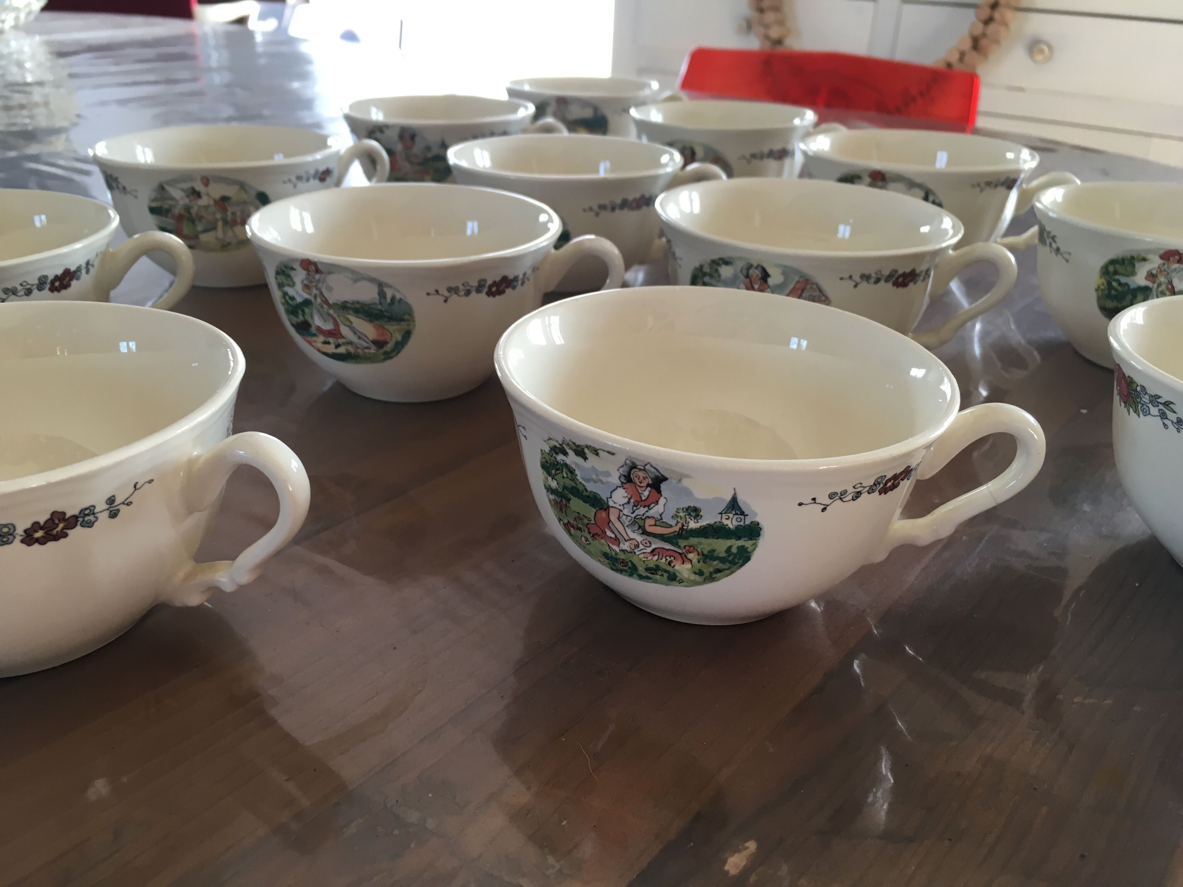Set of 13 tea cups Sarreguemines Obernai