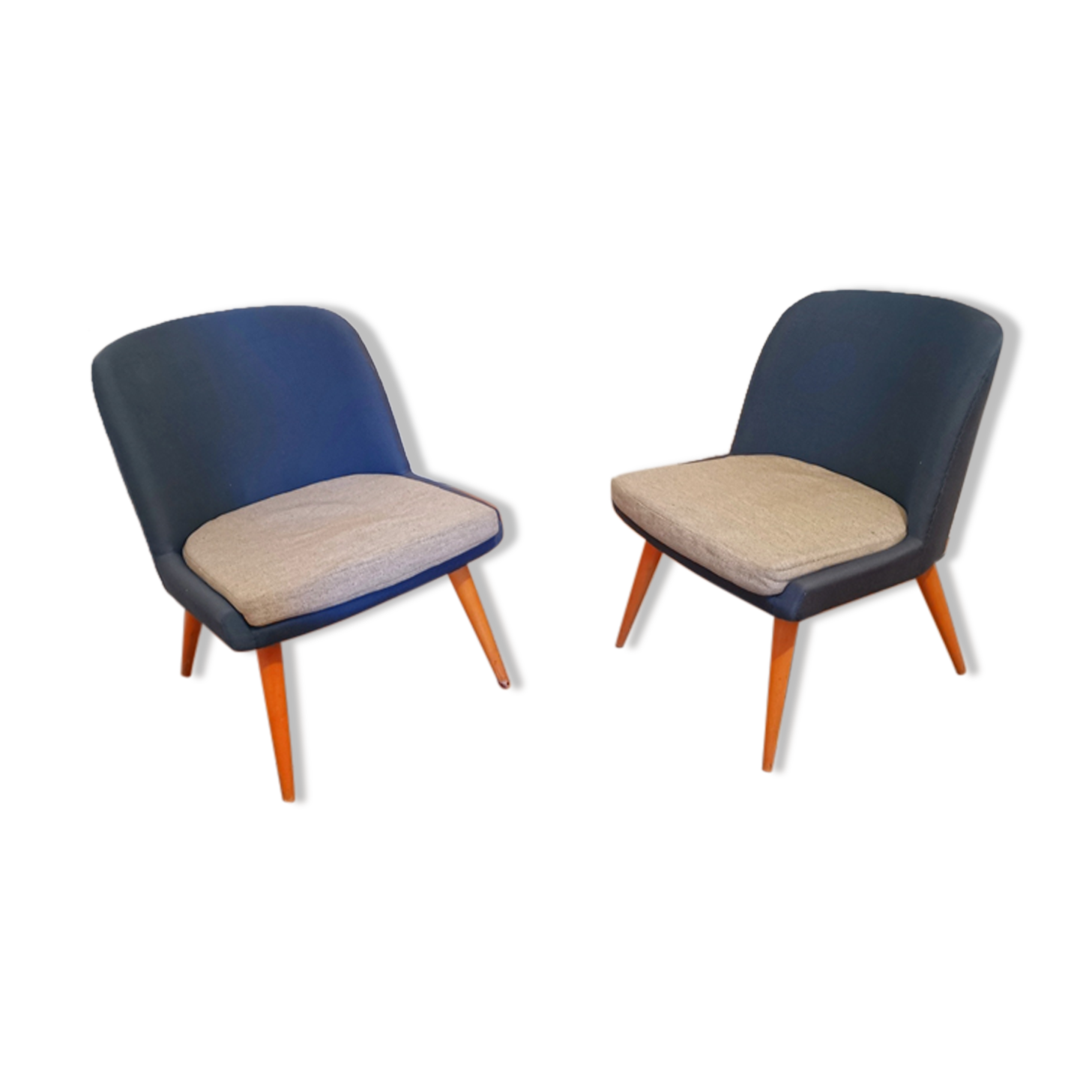 Pair of armchairs