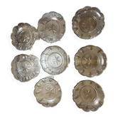 Lot de 8 coupelles en cristal à décor floral, France début XX e s