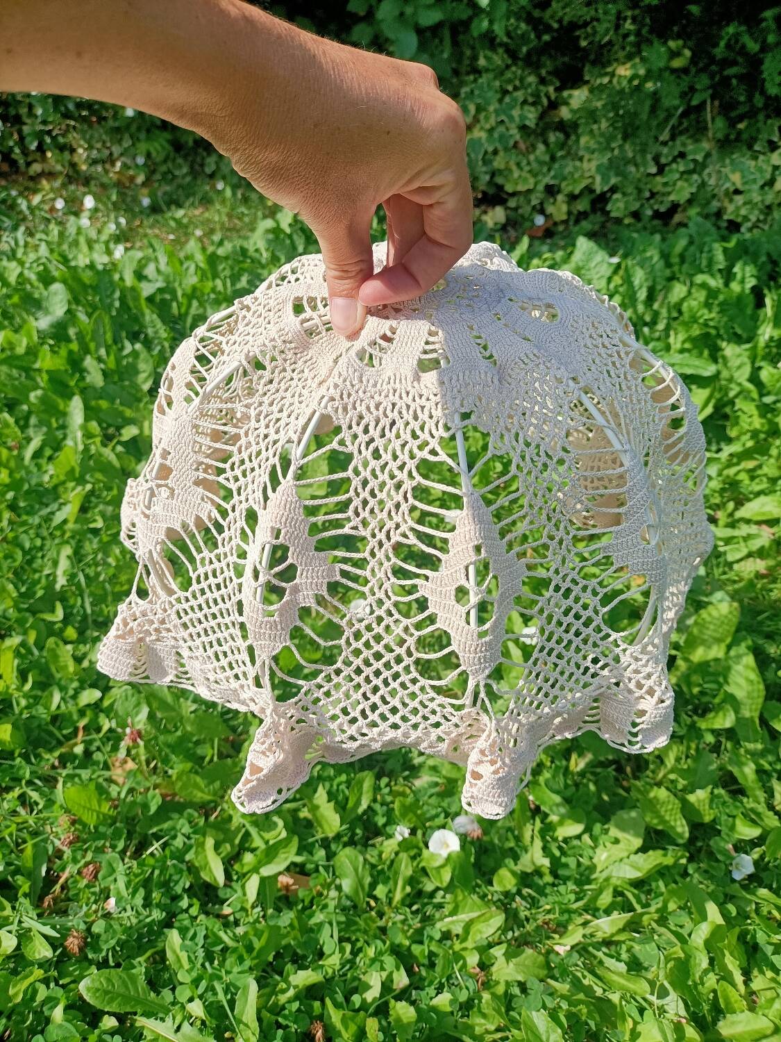 Retro lace chandelier/lampshade