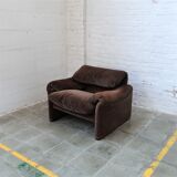 Maralunga armchair by Vico Magistretti for Cassina 1970