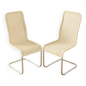 B25 cantilever chairs Tecta