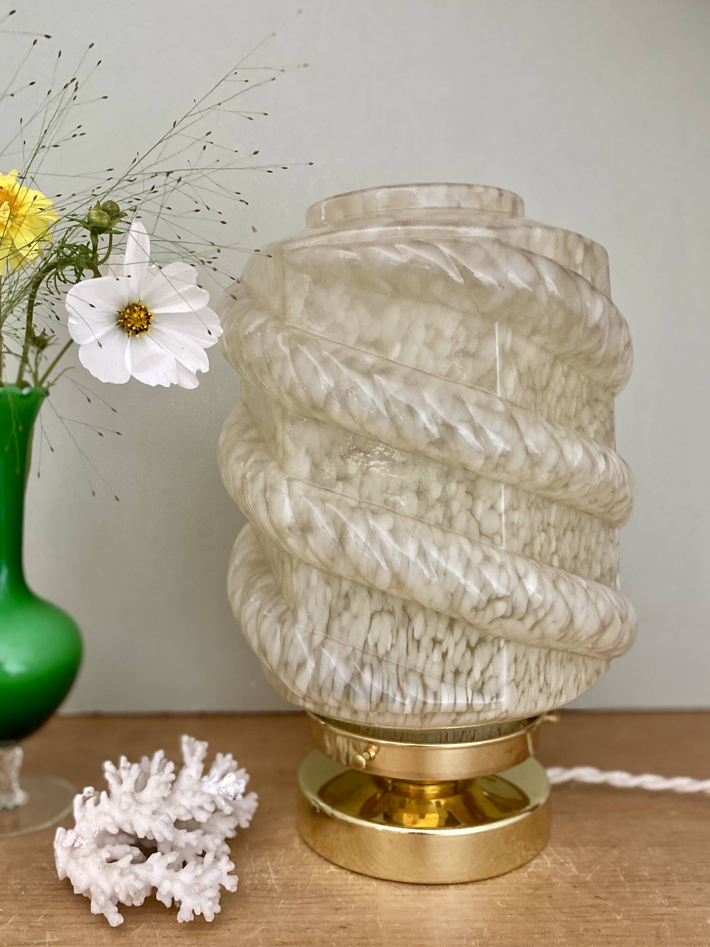 Vintage art deco globe table lamp in pale yellow Clichy glass