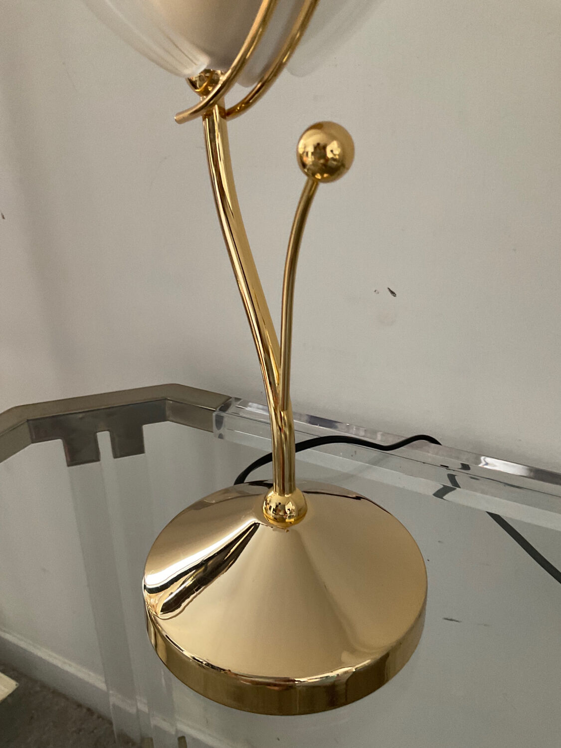 Vintage lamp in brass and frosted glass 70s-80s
