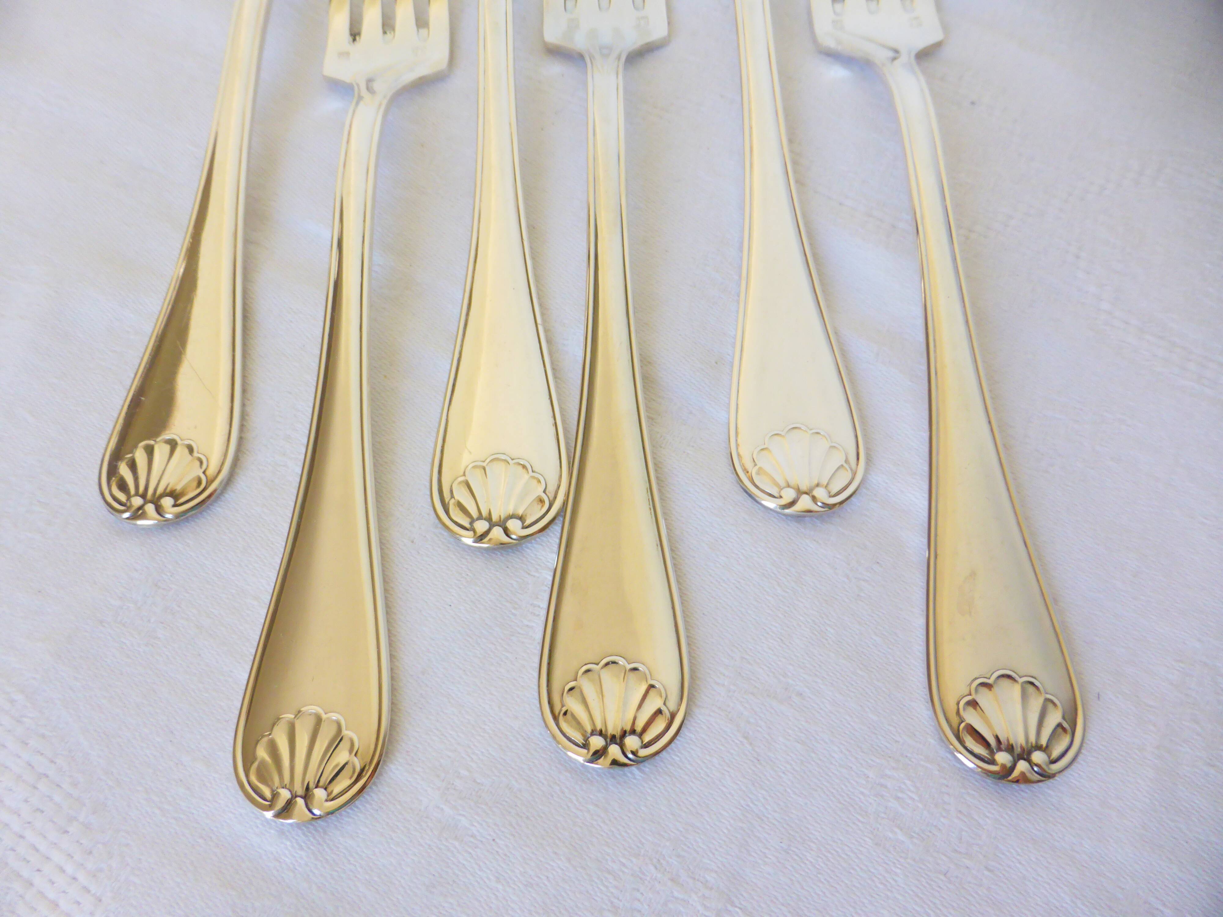 6 silver-plated forks hallmarked by the Liberty goldsmith, shell model 2106253