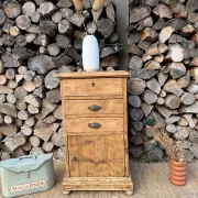 Solid wood chiffonier / Storage furniture