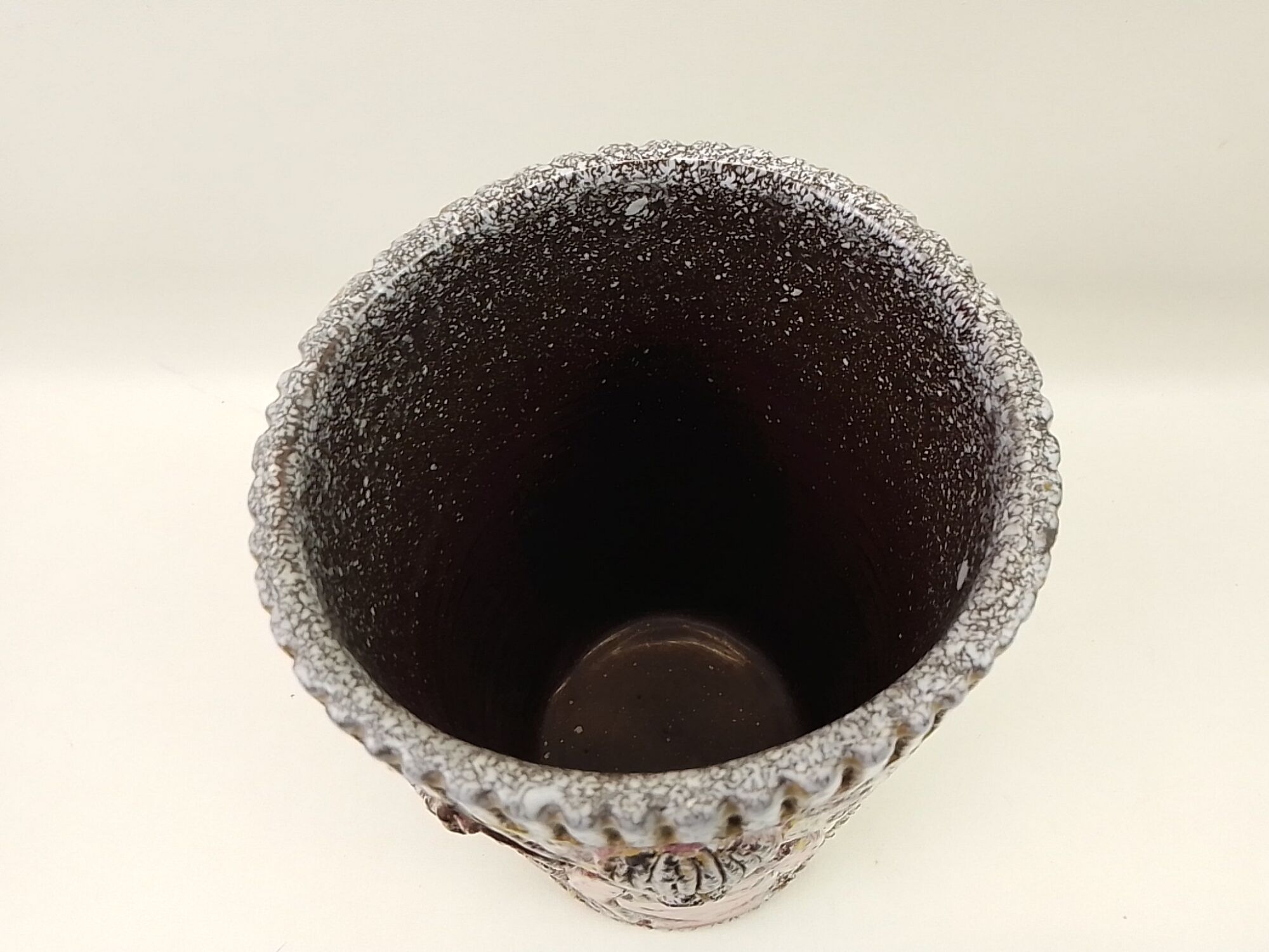Women's deco vase in two-sided/reverse relief 30 cm