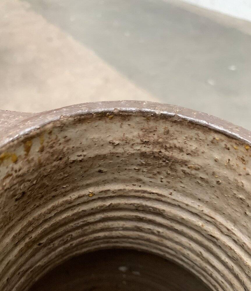 Brutalist German vase on a mid-century stand by Krösselbach Keramik, 1960s.