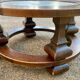 Table basse ronde en pierre et bois