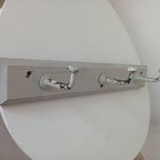 Vintage wall coat rack from the 1930s/1940s.