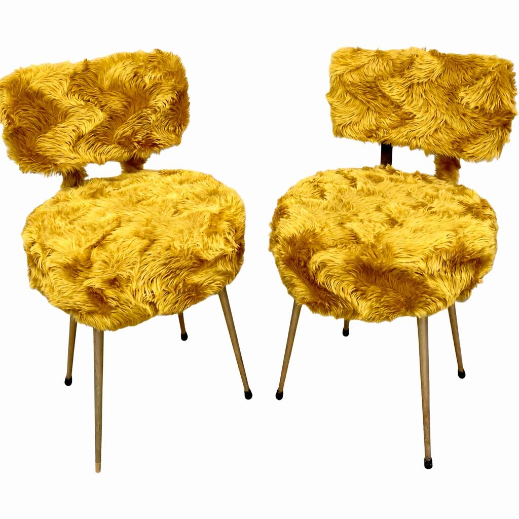2 armchairs with faux fur, Pelfran, from the 60s/70s.