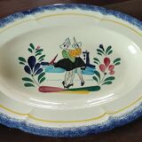 Old crockery service Les Sables d Olonne