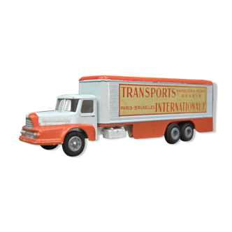 Old metal toy jrd trailer truck international transport