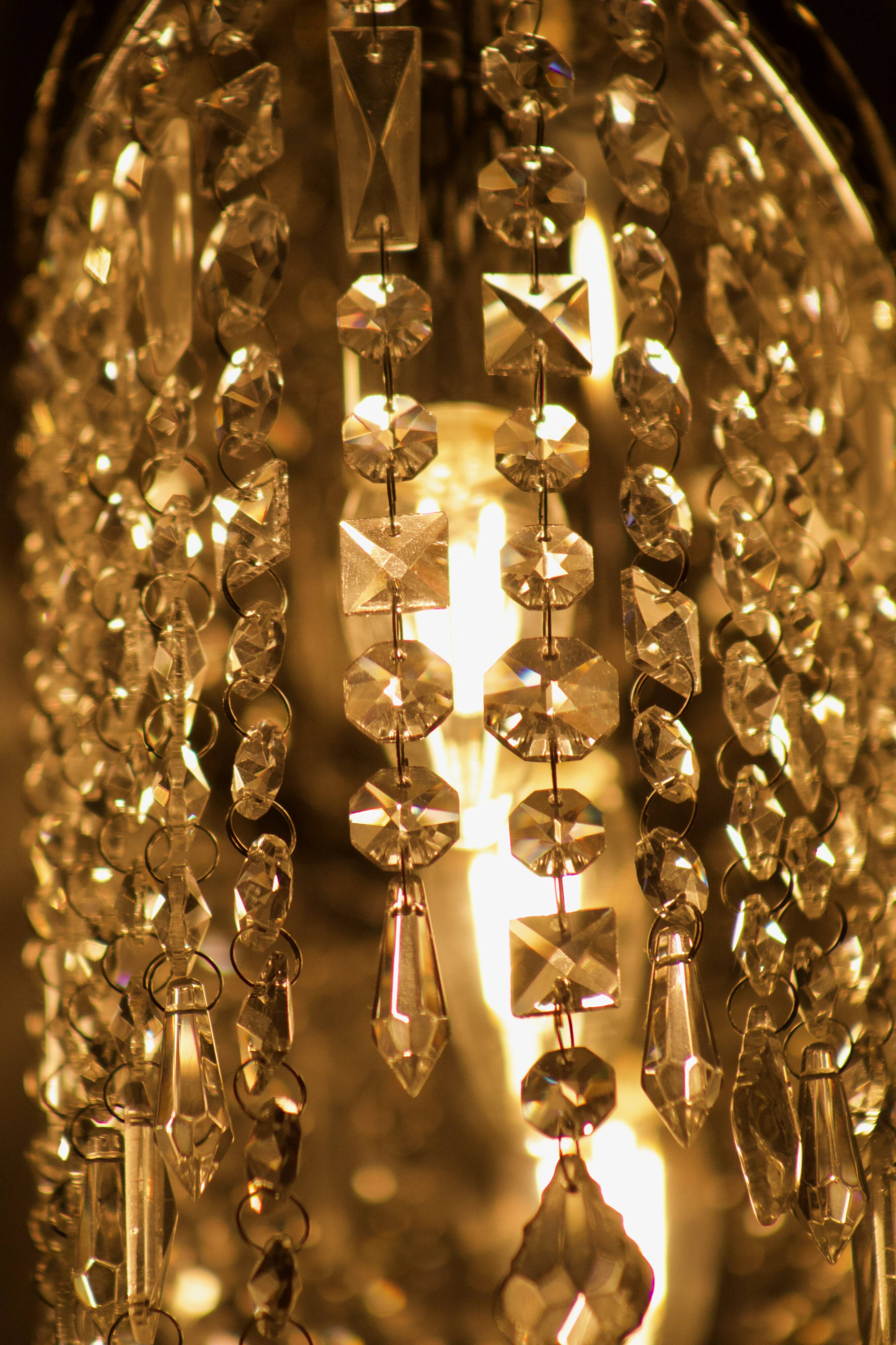 Minimalist glass fringe ceiling light