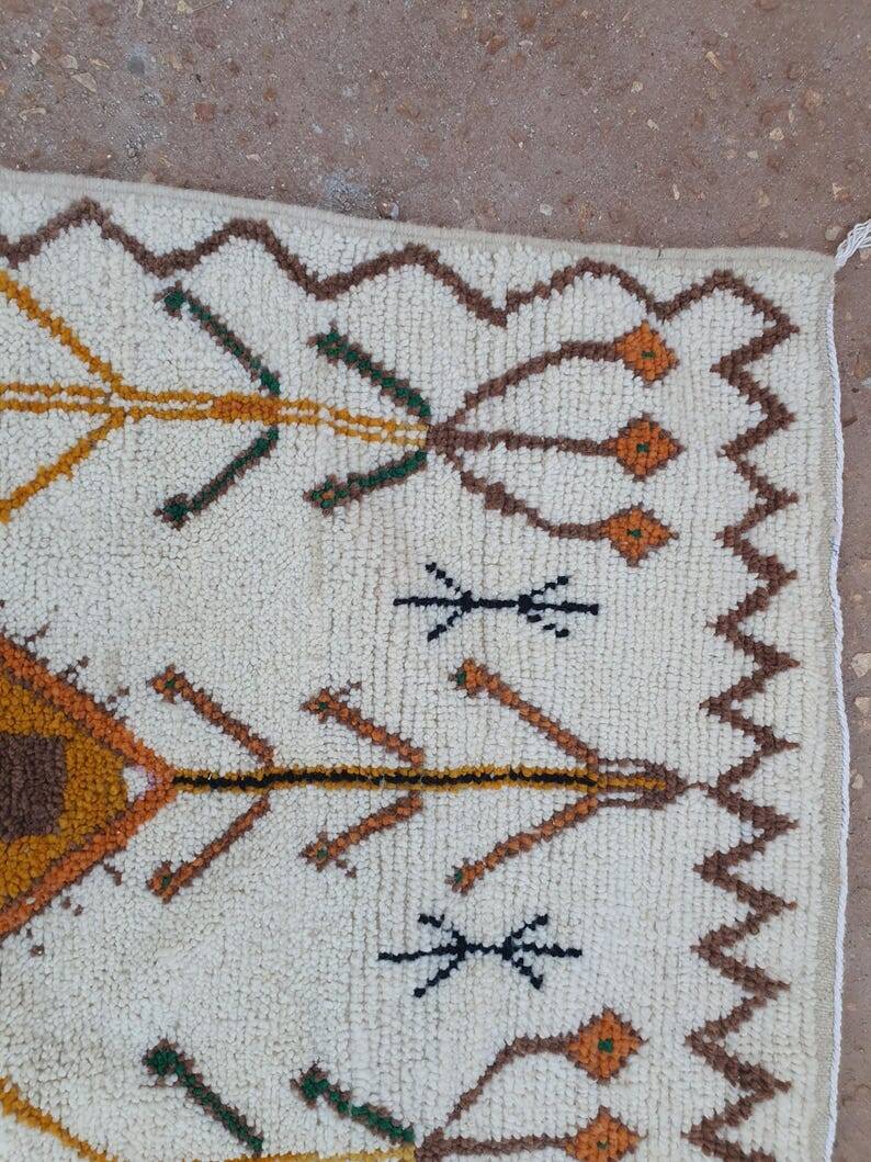 Handmade Moroccan Rug 250cm x 150cm