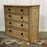 Commode Victorienne XIXème en sapin avec ses boutons en bois noirci