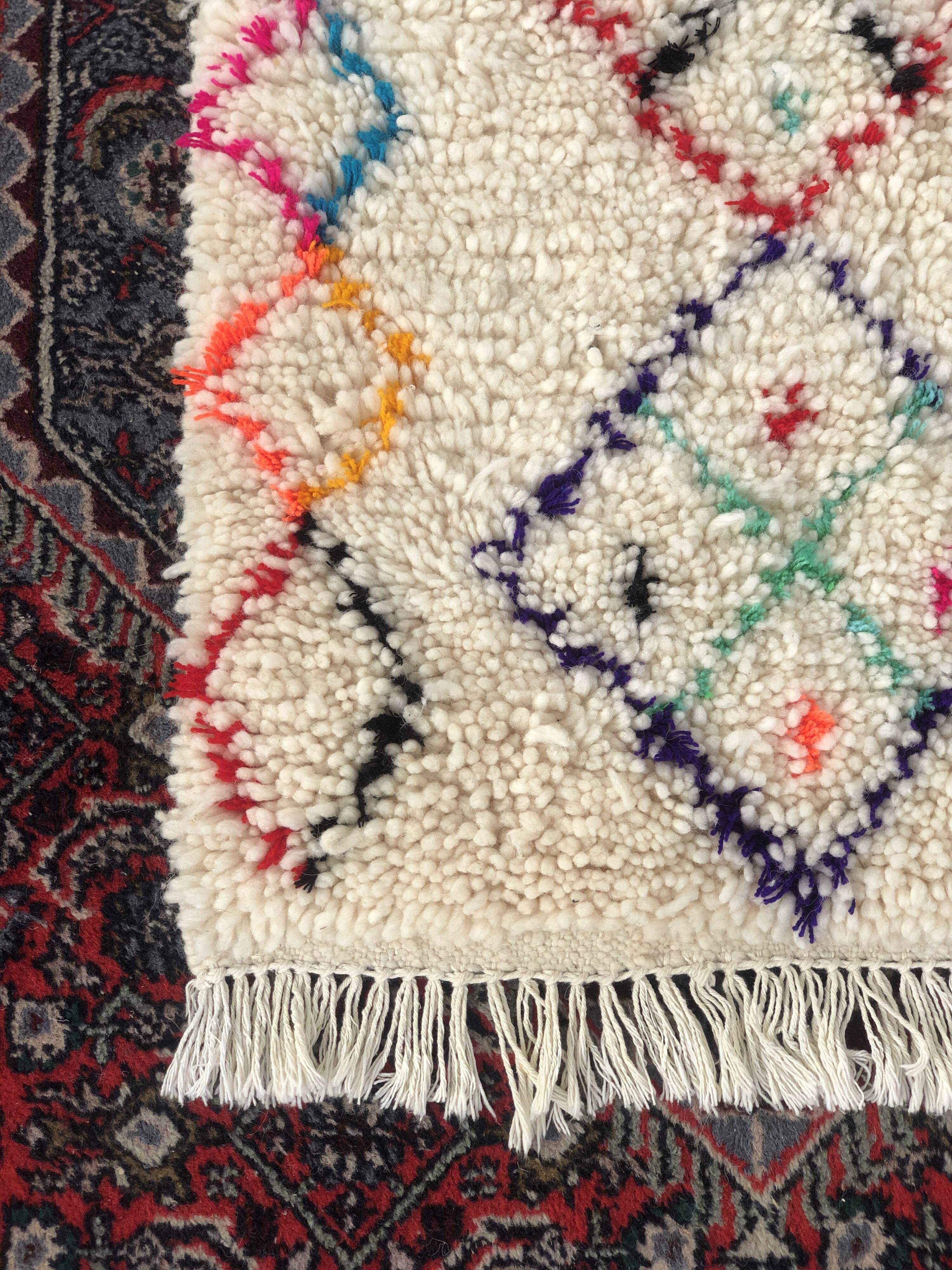 Berber carpet and original azilal pattern - 100x54cm
